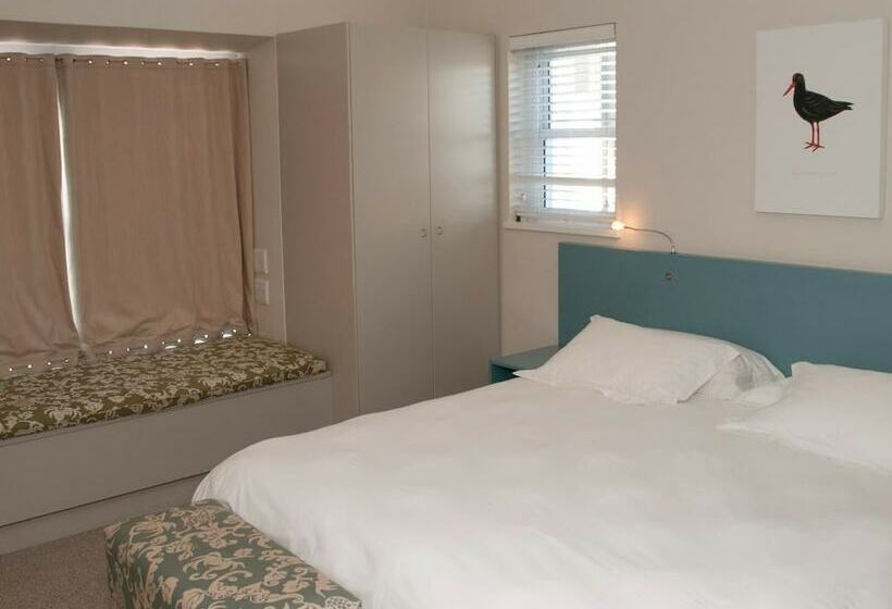 Bed and Breakfast Thesen Islands Lodges
