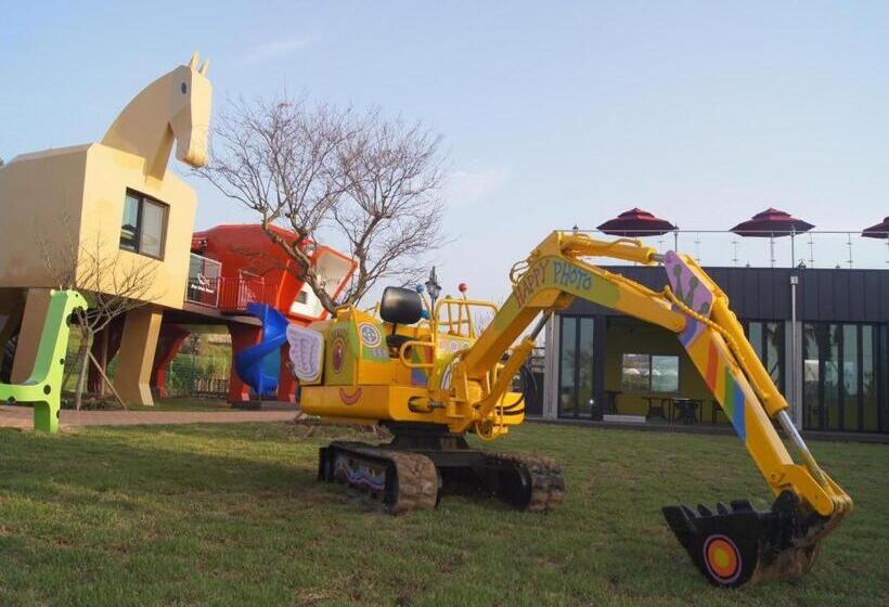 Blue Whale Resort