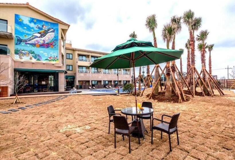 Blue Whale Resort