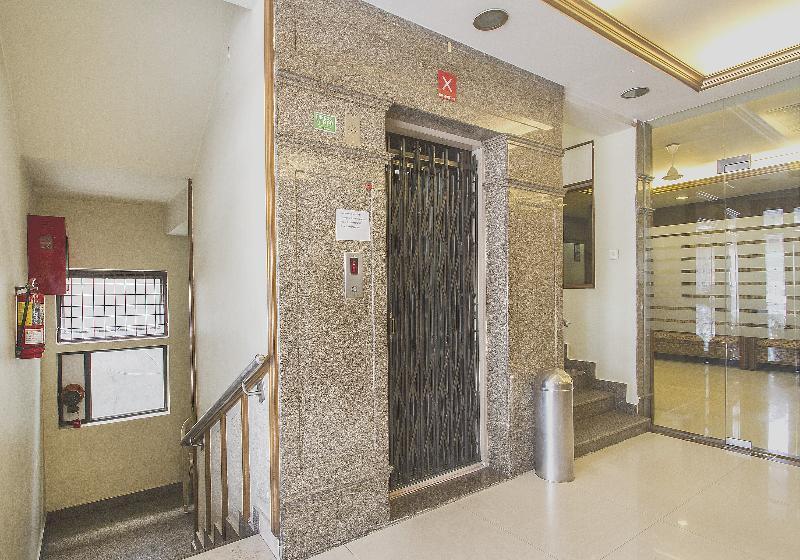 هتل O Surya Residency