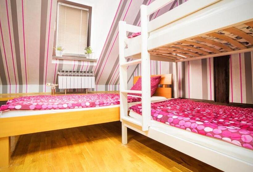 Hostel Centar
