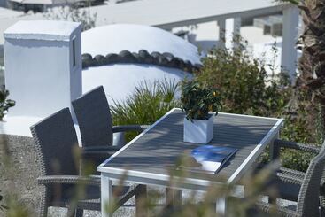 هتل Aurora Luxury Suites