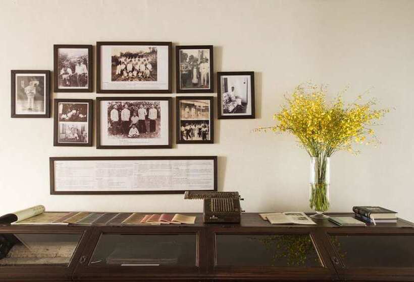 هتل Baan Luang Rajamaitri Historic Inn