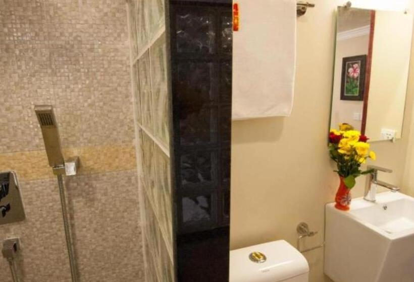 هتل Bar Oz Riverside Guesthouse