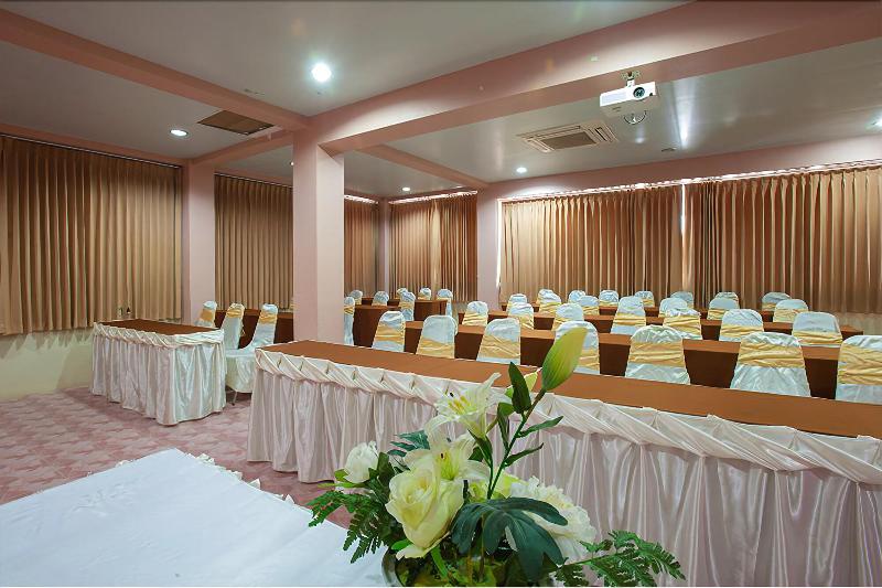 هتل Chonnapha Resort