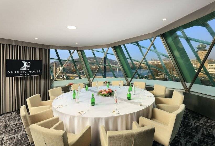 Fotos del hotel Dancing House – Tan?ící D?m:  8