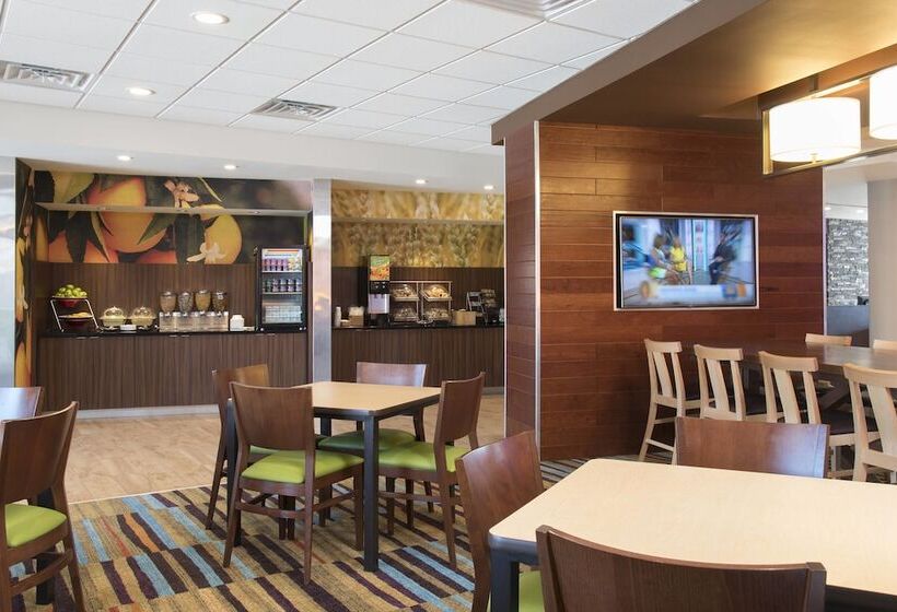 هتل Fairfield Inn & Suites Jackson Clinton