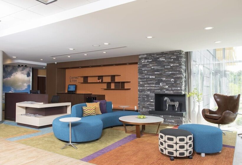 هتل Fairfield Inn & Suites By Marriott Jackson Clinton