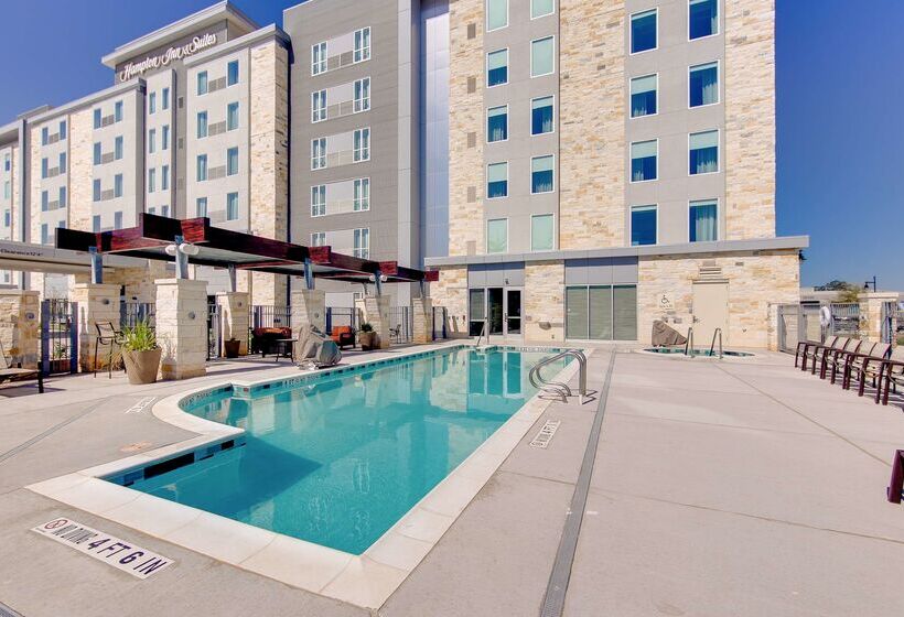 هتل Hampton Inn & Suites North Houston Spring