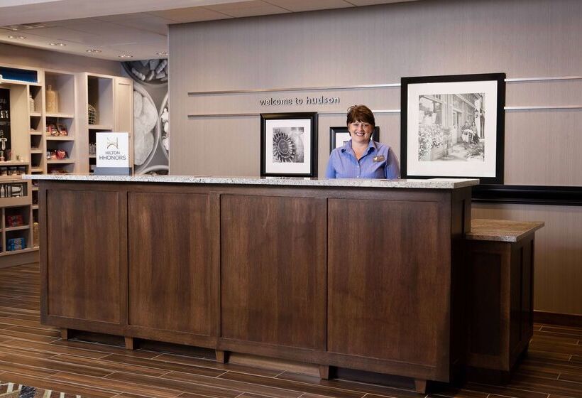 فندق Hampton Inn & Suites Hudson