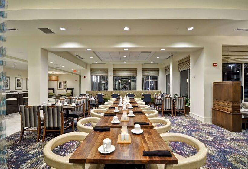 בית מלון כפרי Hilton Garden Inn Detroit Troy