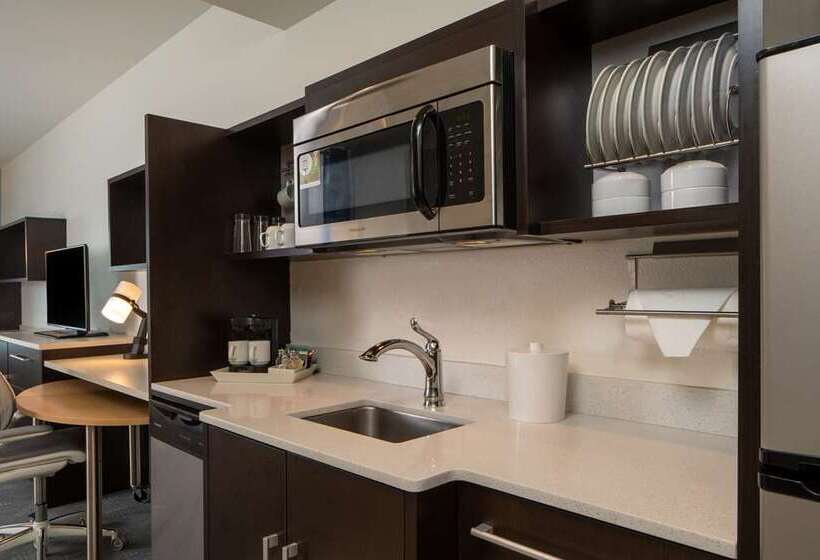 فندق Home2 Suites By Hilton Gulfport I10
