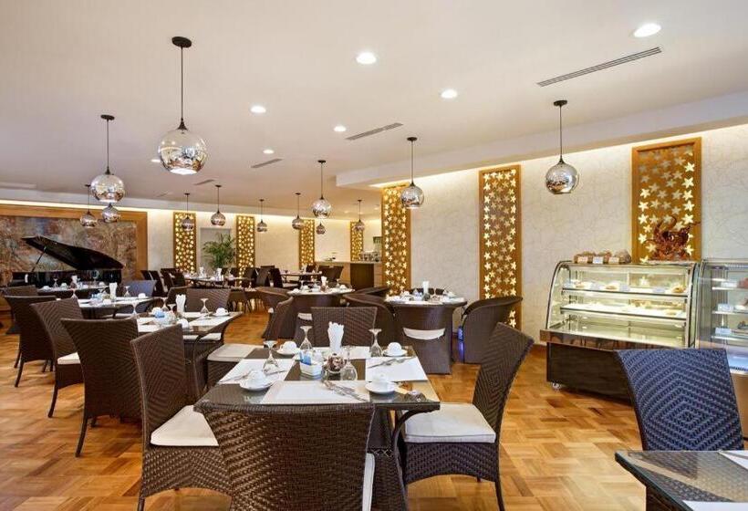 هتل Jasmine Palace