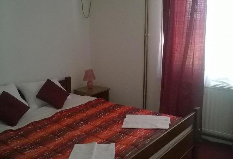 هتل Ljubicevski Raj