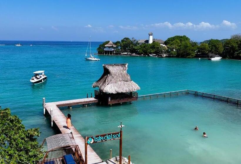 هتل Isla Del Sol