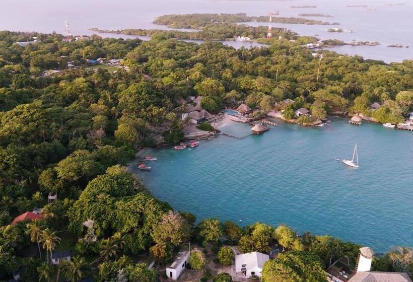 هتل Isla Del Sol