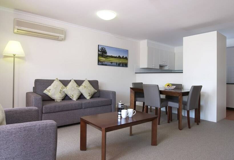 هتل Club Wyndham Port Stephens