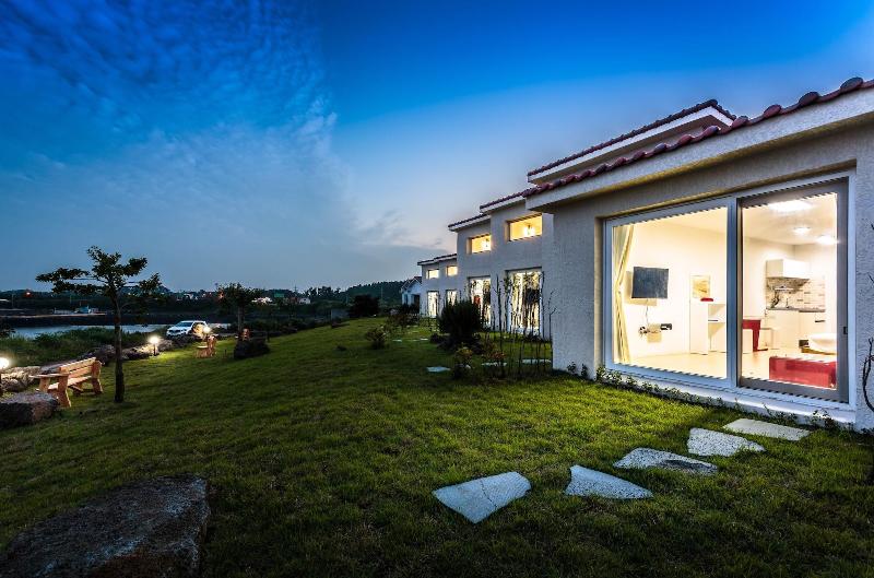 Jeju Turning Point Pension