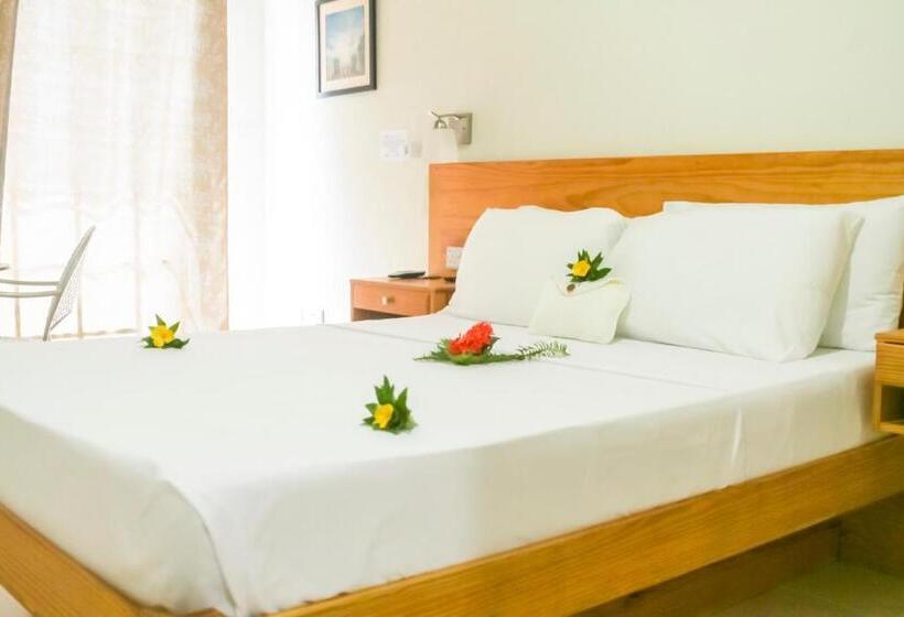 Spring Hotel Bequia