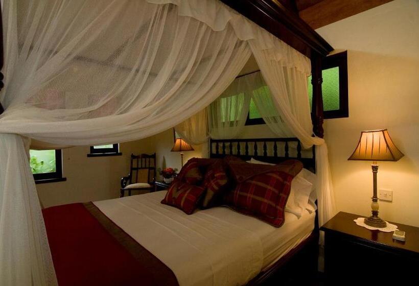 Spring Hotel Bequia