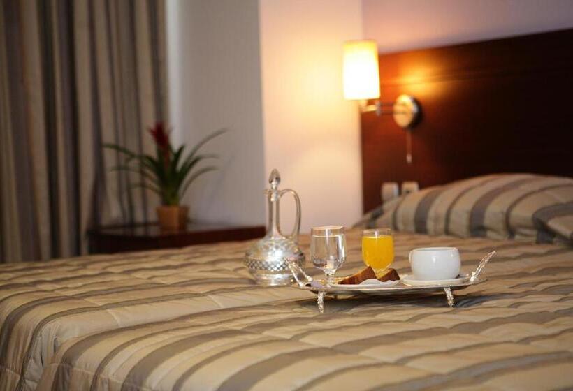 Flisvos Hotel Nafpaktos