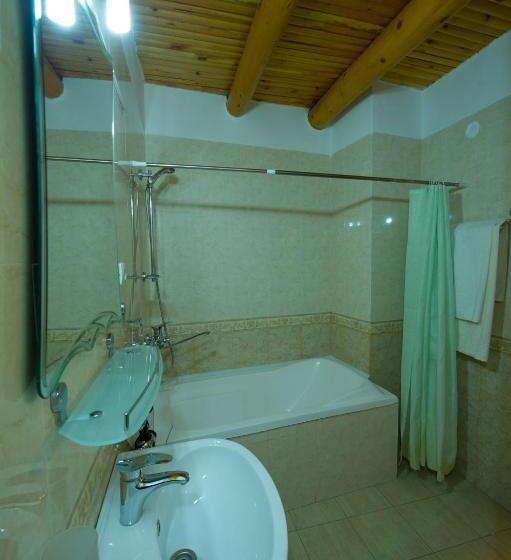 בית מלון כפרי Bibi Khanym