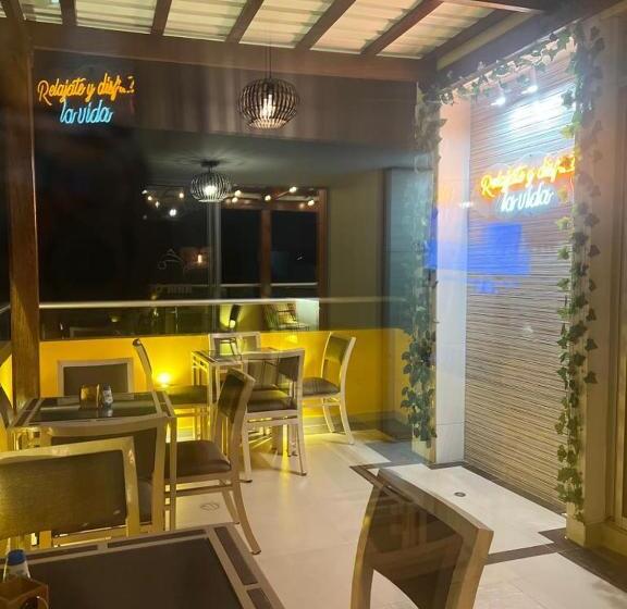 هتل Cabreromar By Geh Suites
