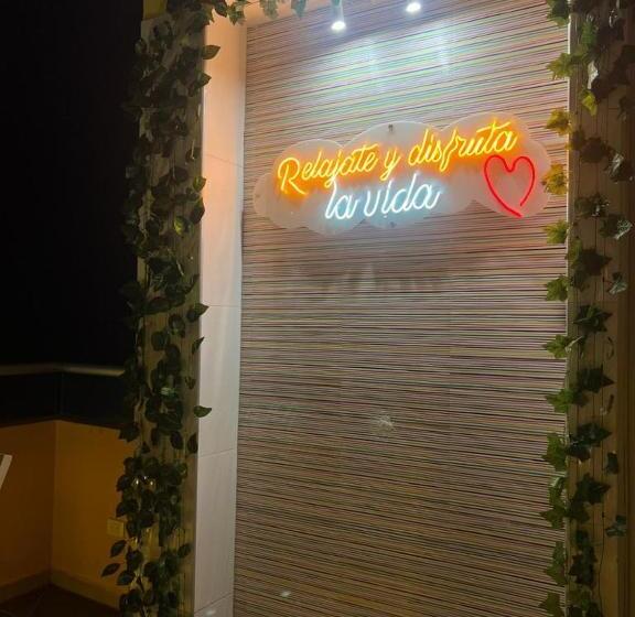 هتل Cabreromar By Geh Suites
