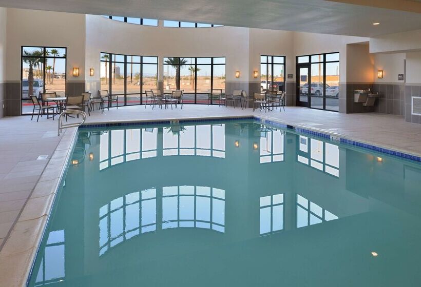 호텔 Hampton Inn El Centro