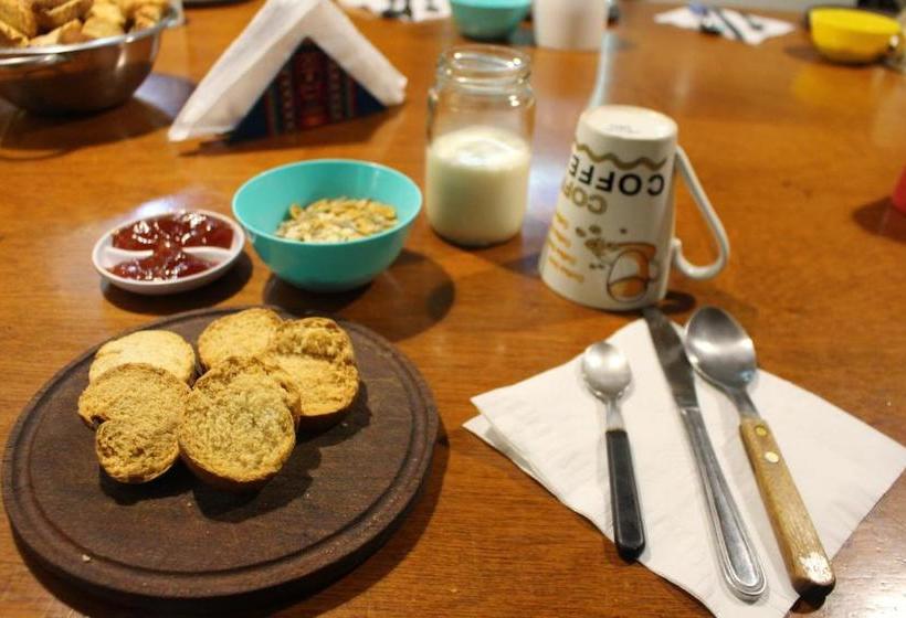 هتل Hostal Prisamata