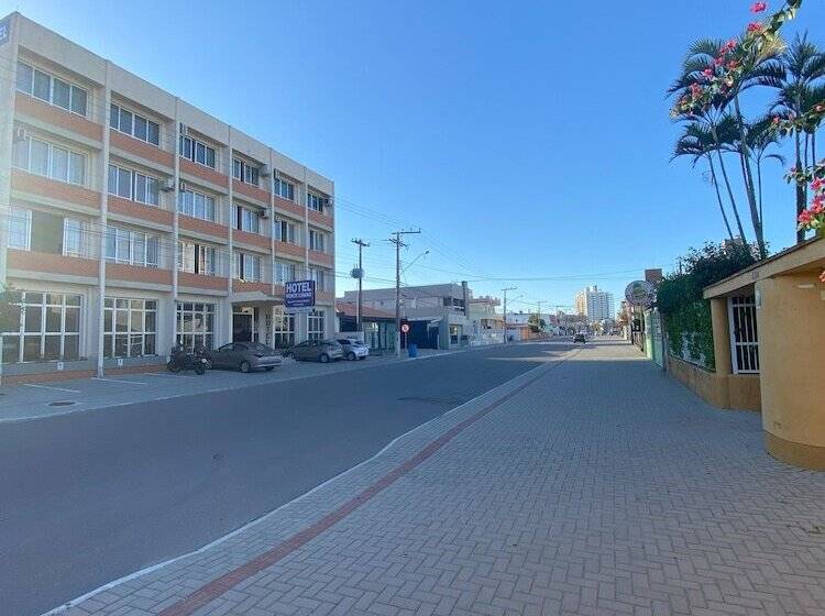 בית מלון כפרי Monte Líbano