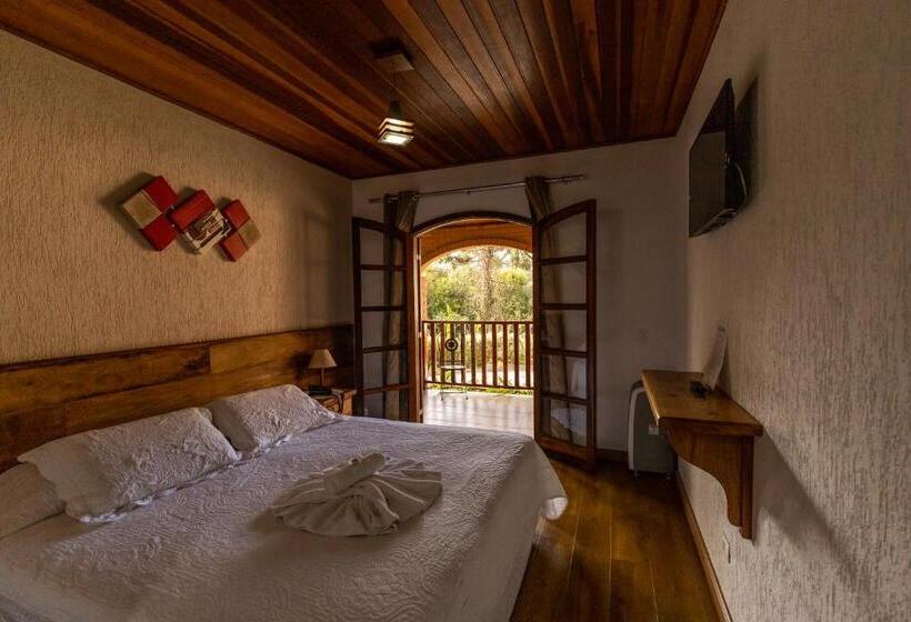 هتل Pousada Vila Floratta