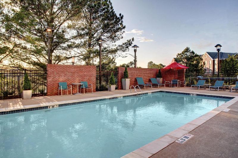 هتل Towneplace Suites By Marriott Macon Mercer University