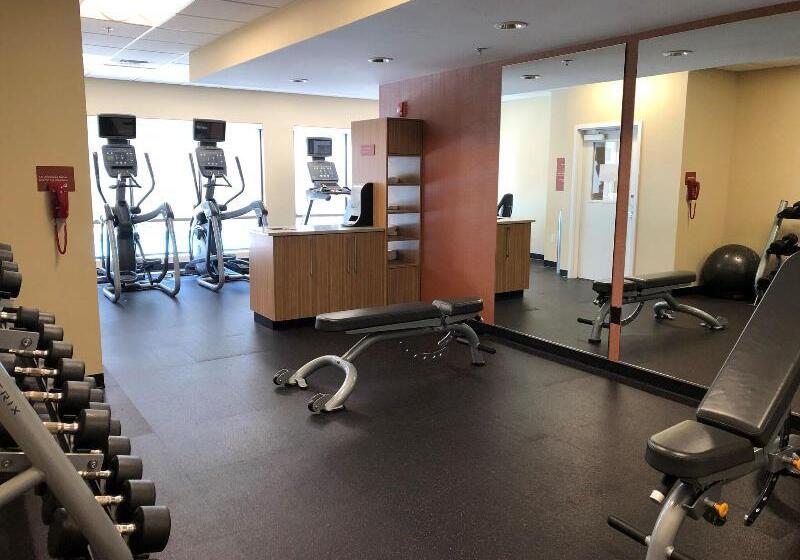 هتل Towneplace Suites By Marriott Macon Mercer University