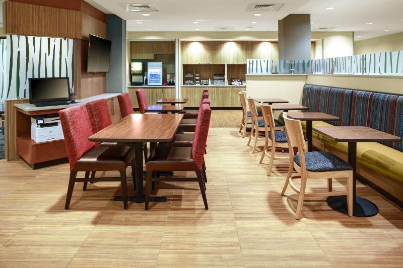 هتل Towneplace Suites By Marriott Macon Mercer University