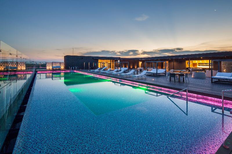 Radisson Hotel Santa Cruz