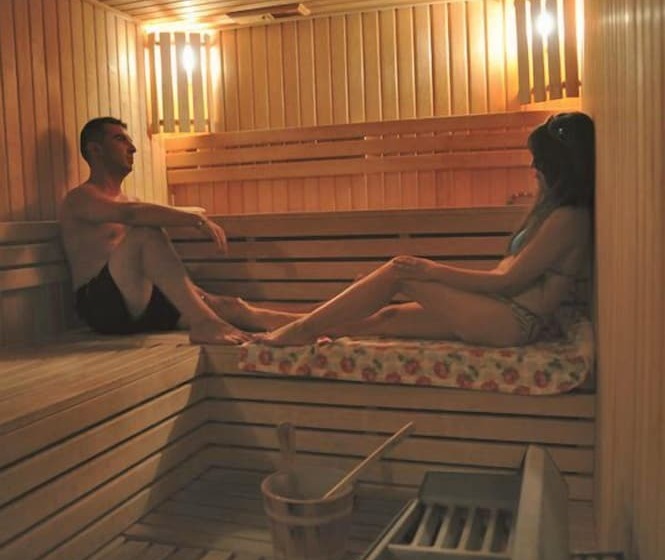 リゾートホテル Umut Thermal Spa & Wellness