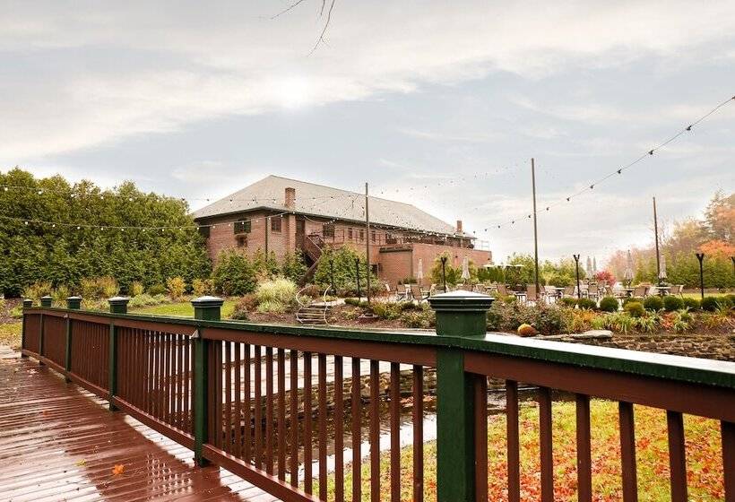 The Beaumont Inn