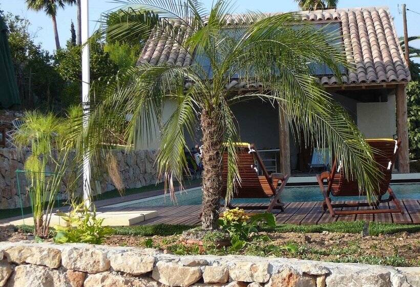 تختخواب و صبحانه Chambres D Hotes La Bigarade