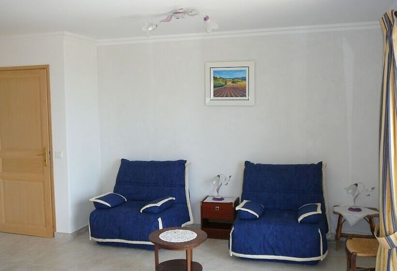 تختخواب و صبحانه Chambres D Hotes La Bigarade