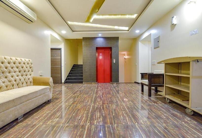 Fabhotel Resolute Gopalpura