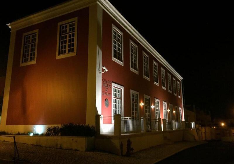 פונדק Casa Do Medico De Sao Rafael