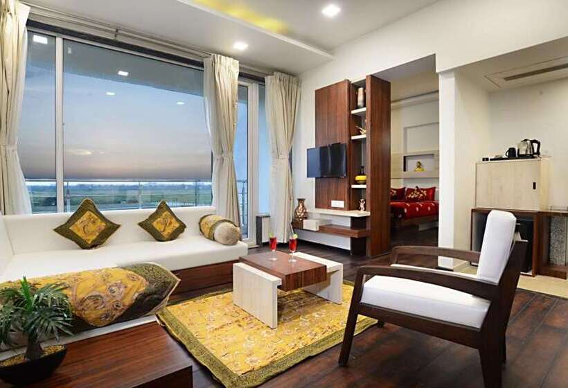 فندق Comfort Inn Donil Vadodara