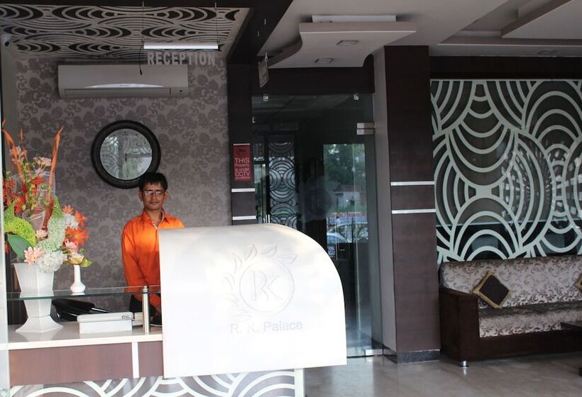Fotos del hotel R K Palace:  24
