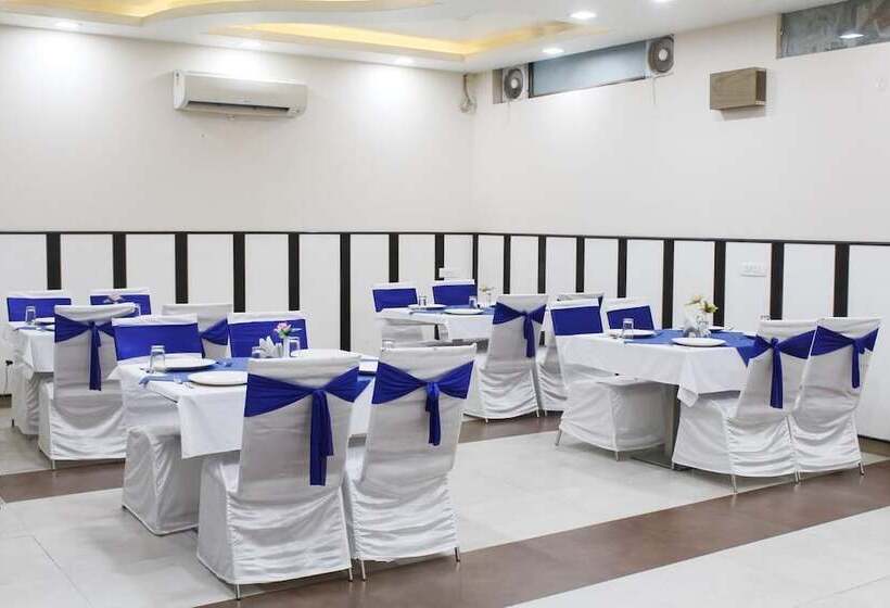 Fotos del hotel R K Palace:  34