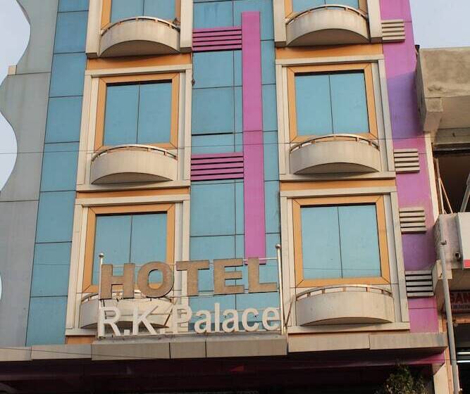 Fotos del hotel R K Palace:  35