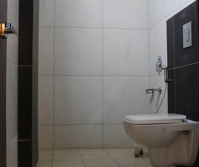 Fotos del hotel R K Palace:  21