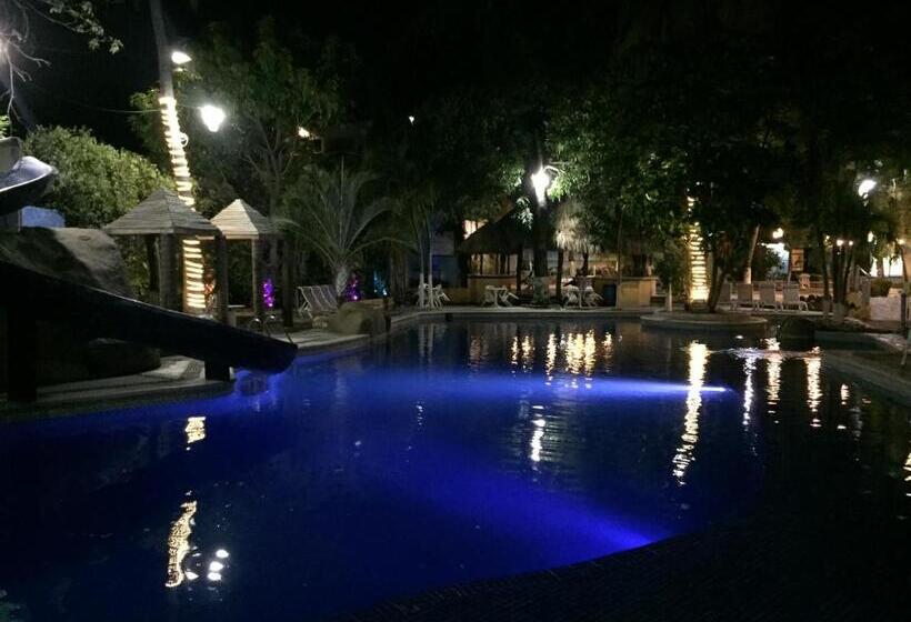 Delfines Acapulco By Ng Hoteles