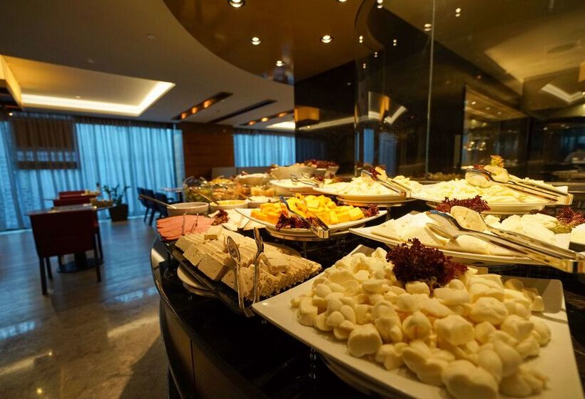 Hotel Golden Tulip Istanbul Bayrampasa