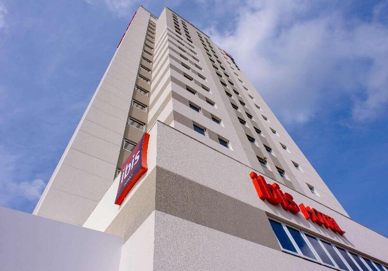 هتل Ibis Fortaleza Centro De Eventos